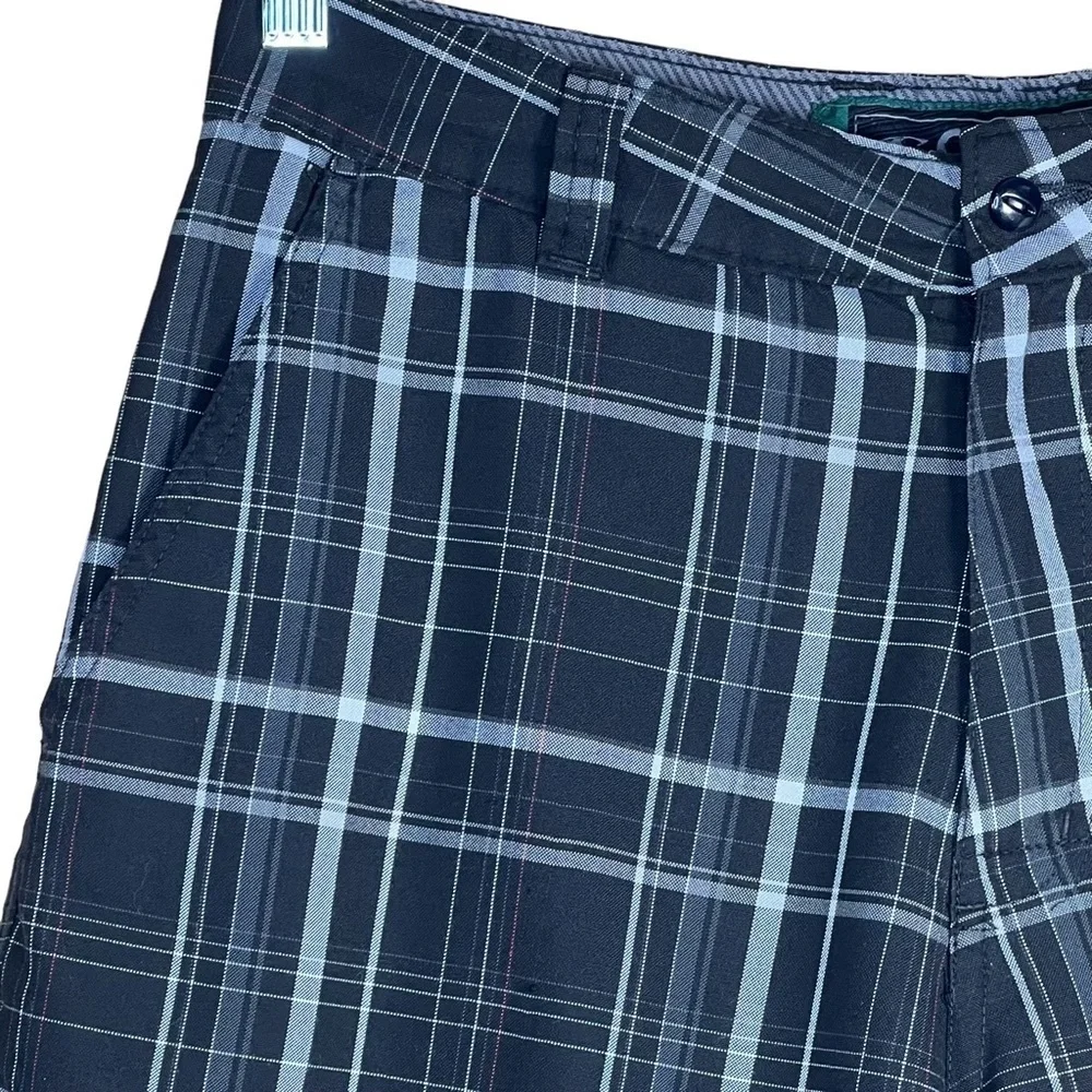 O’Neill Men’s Black & White Plaid Bermuda Length Shorts Size 30 EUC